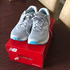 Women’s New Balance 880s v9 BRAND NEW